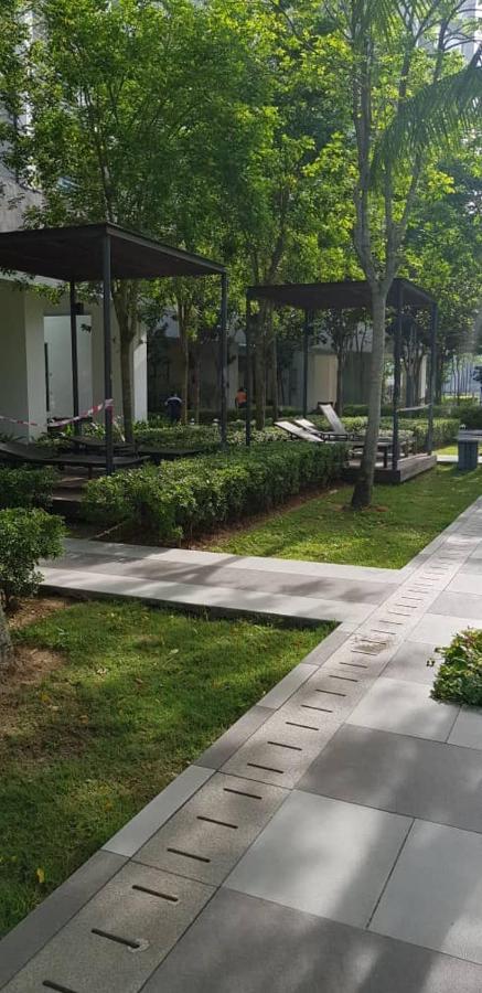 Cosy Studio Netflix Selfcheckin Cyberjaya 2 Exterior photo